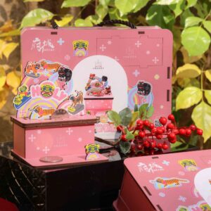 HOLY晶虎爺金沙蛋捲禮盒-1 【開運伴手】HOLY YA聯名限定|晶虎爺金沙蛋捲禮盒