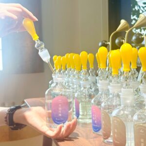 【本草映所】啟動流年運勢｜專屬能量香水 × 聖誕薑餅屋