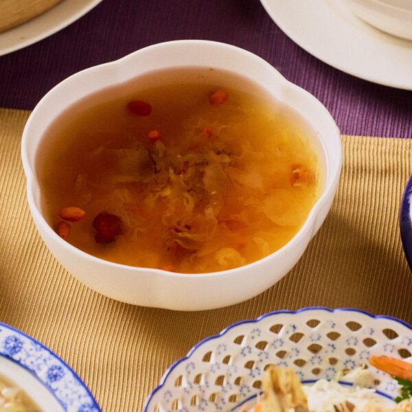 駿馬迎春-桂圓銀耳甜湯 【2026冷凍年菜】駿馬迎春|適合四至六人享用